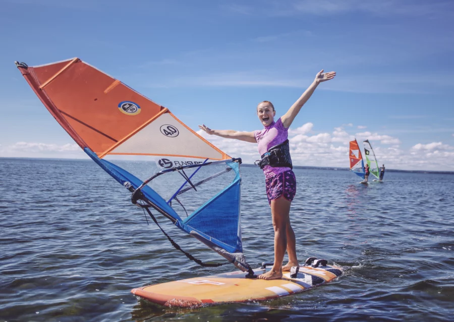 KURSY WINDSURFINGU DLA DOROSŁYCH - SZKOŁA WINDSURFINGU NA HELU - FUNSURF (34)