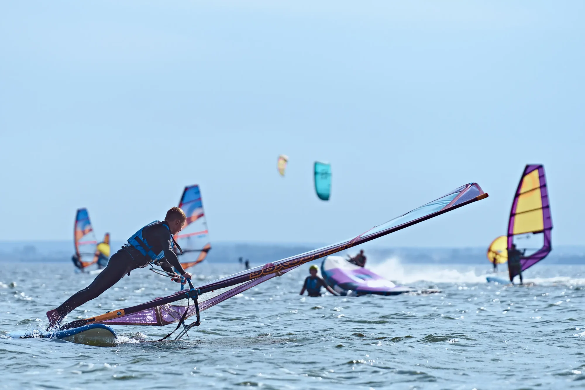 Windsurfing-dla-dzieci-i-młodzieży-szkoła-windsurfingu-FunSurf-w-Chałupach-na-Helu-_17_