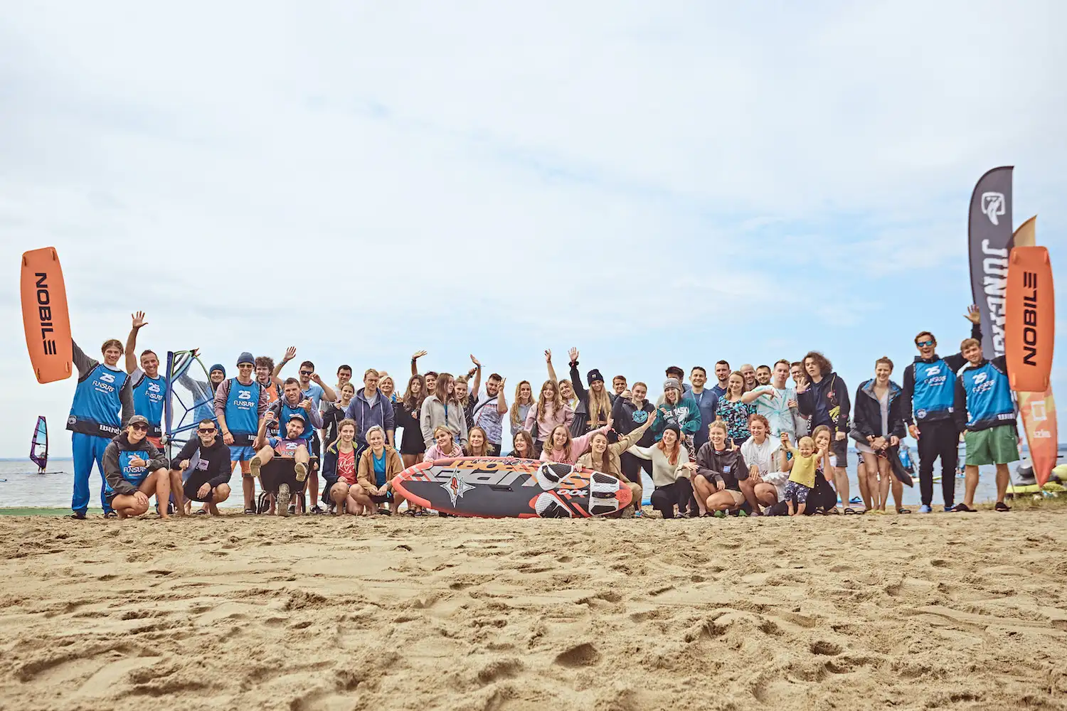 Windsurfingowy-student-camp-obóz-dla-studentów-w-Chałupach-na-Helu-szkoła-windsurfingu-kitesurfing-16