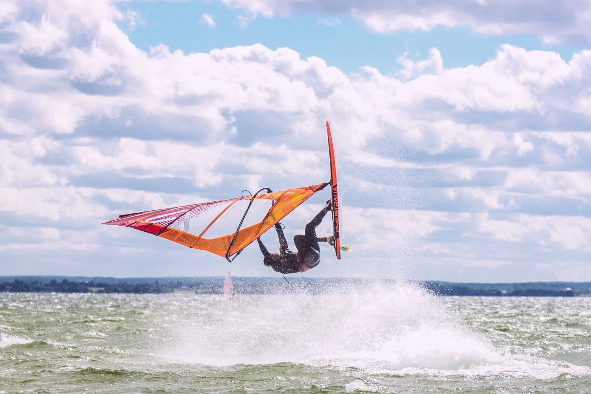 Windsurfing freestyle - FunSurf